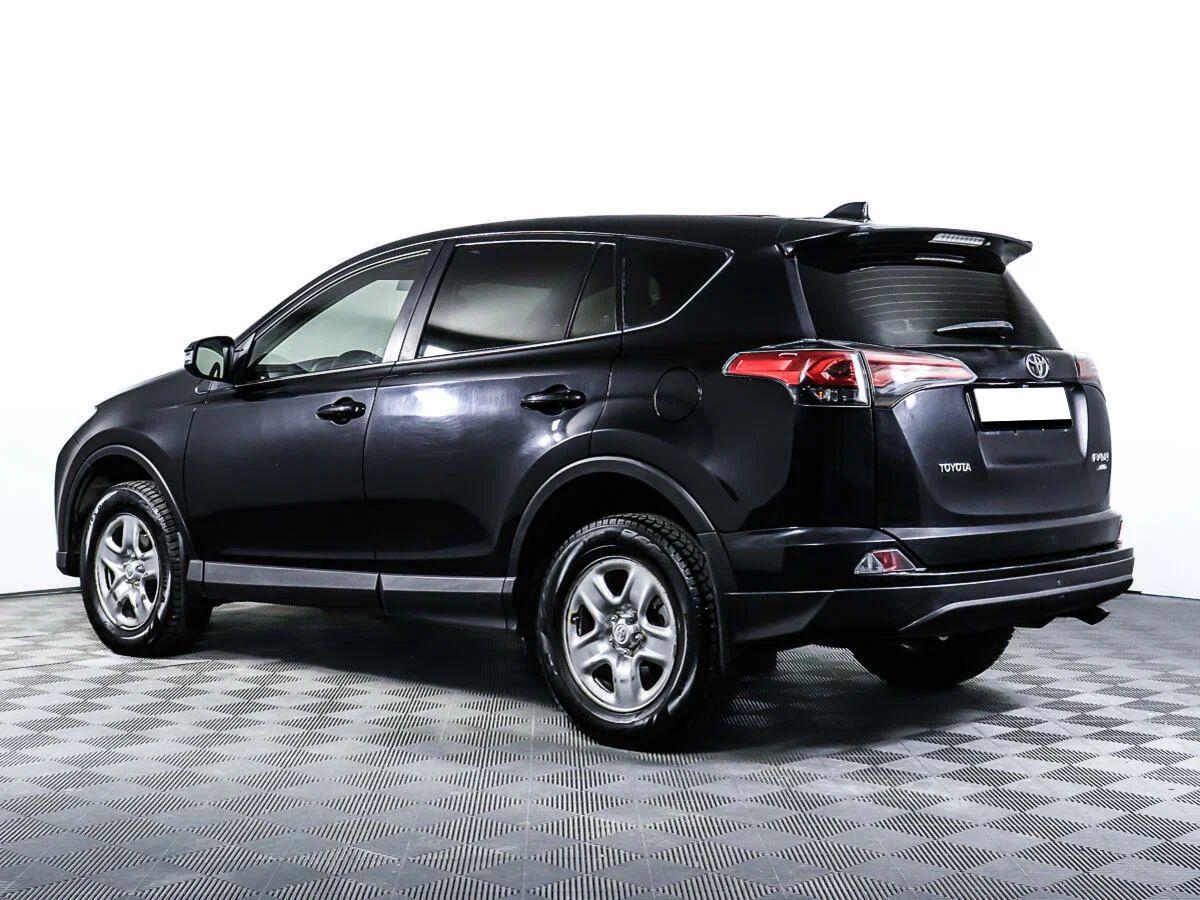 Toyota RAV4 2018, черный