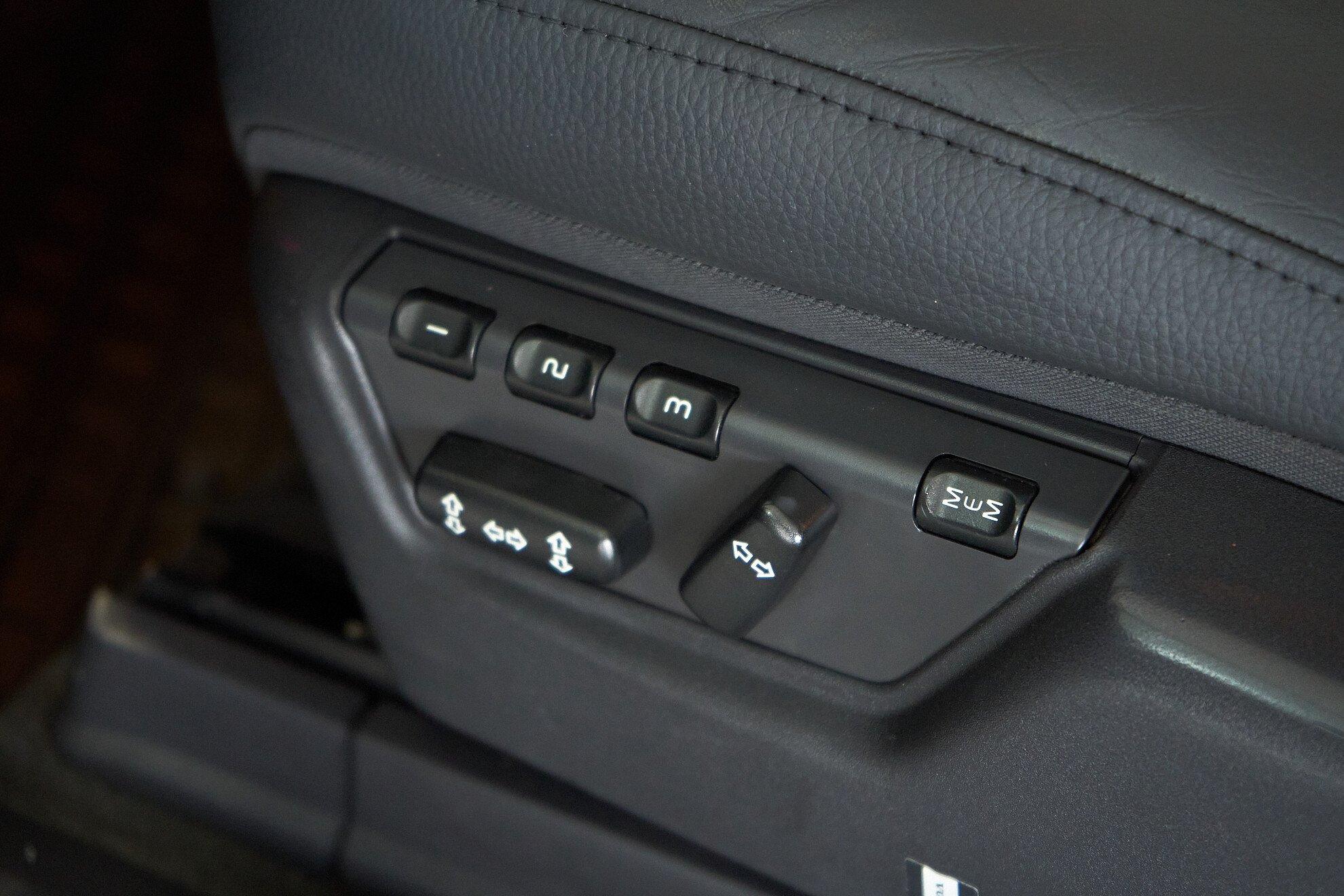 Volvo XC90 2010, синий