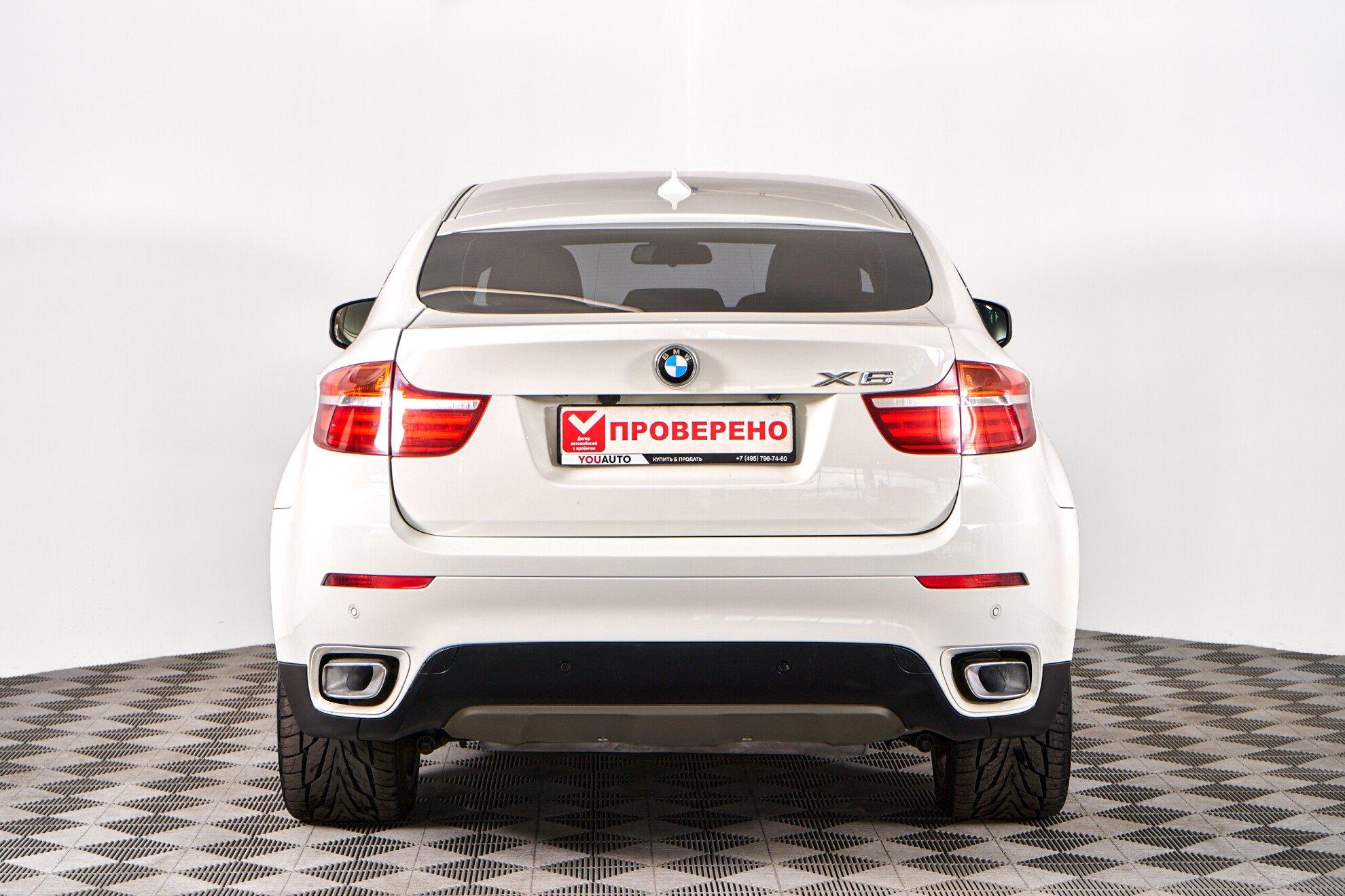 BMW X6 2013, белый