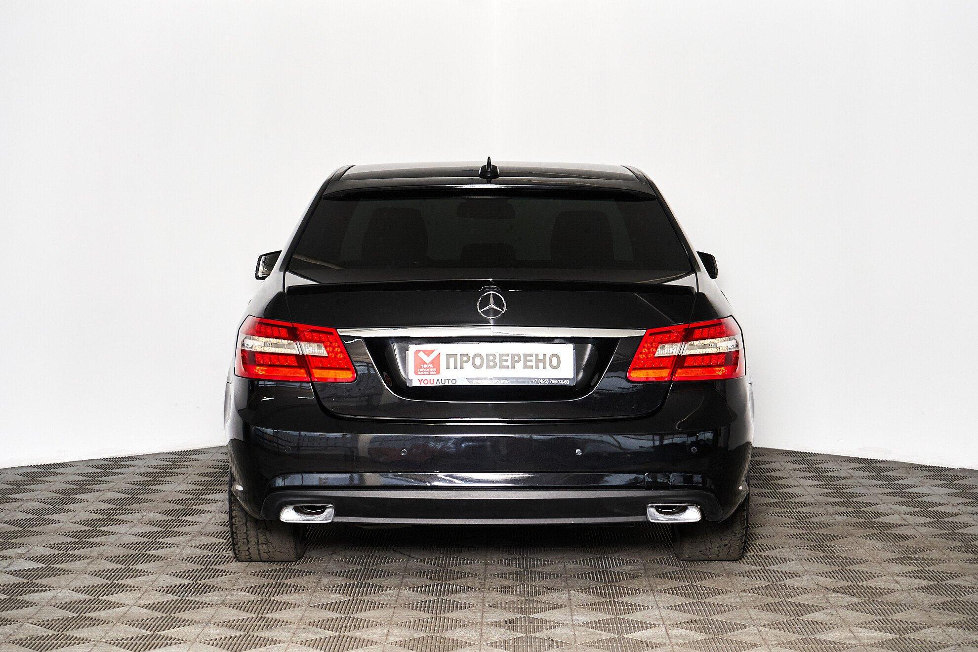 Mercedes-Benz E-Класс 2011, черный