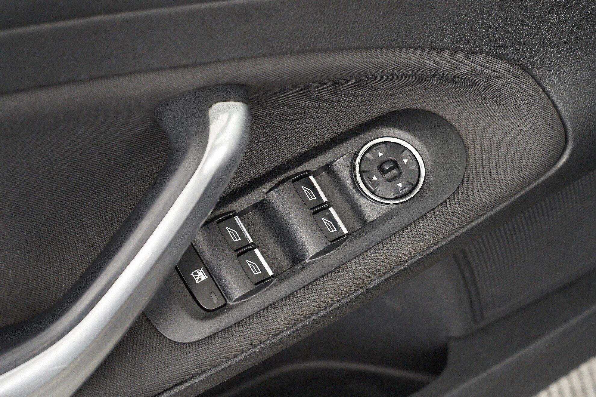 Ford Mondeo 2011, черный