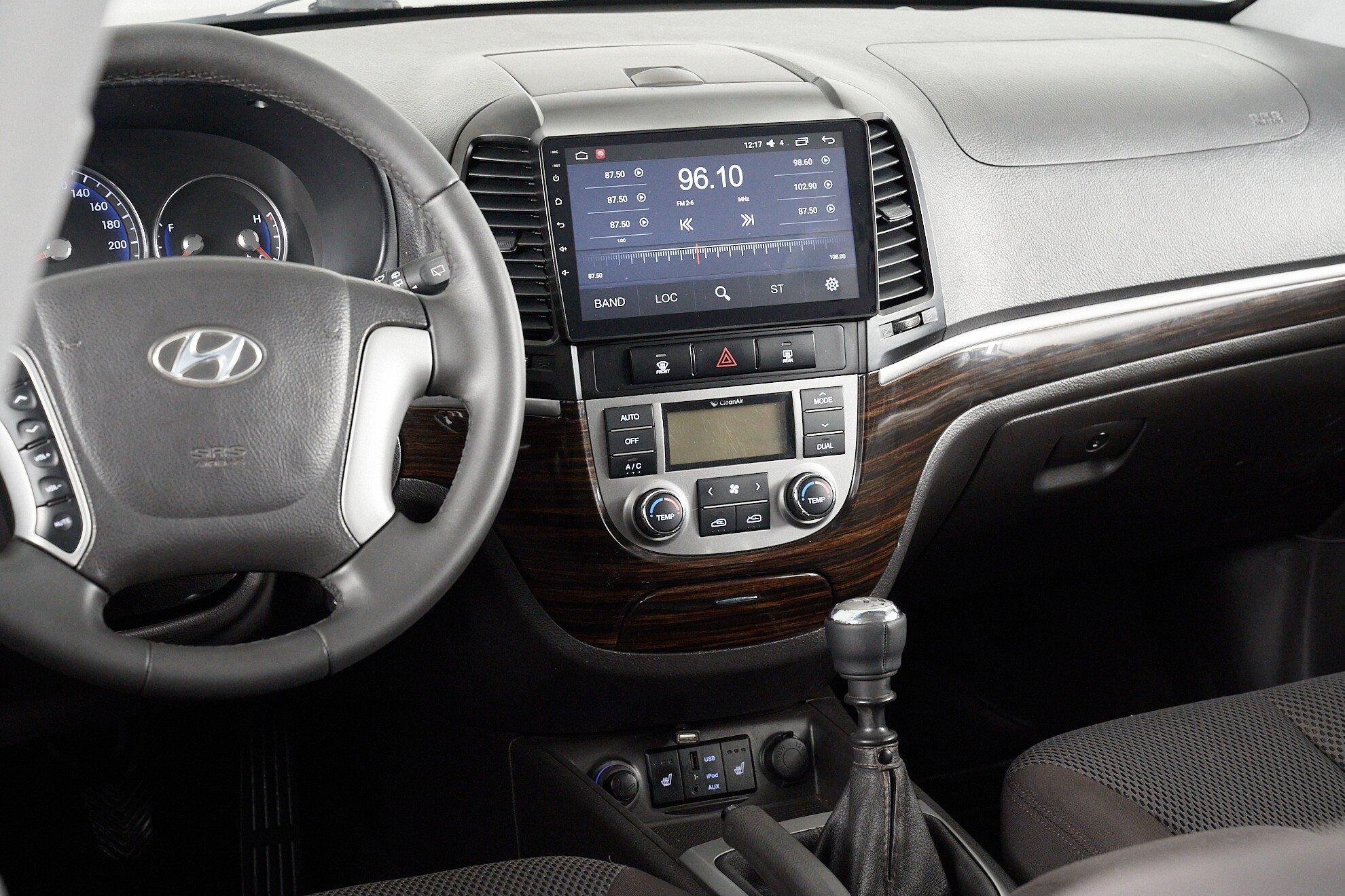 Hyundai Santa Fe 2011, черный