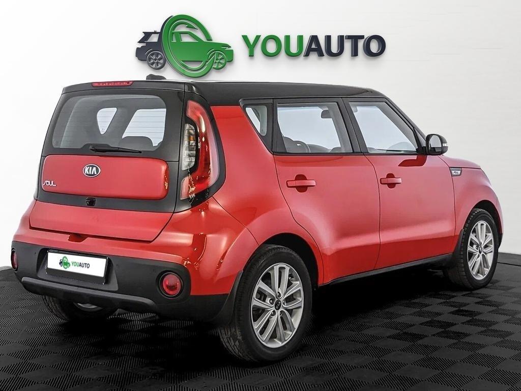Kia Soul 2018, красный