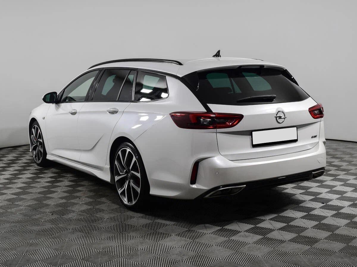 Opel Insignia 2020, белый