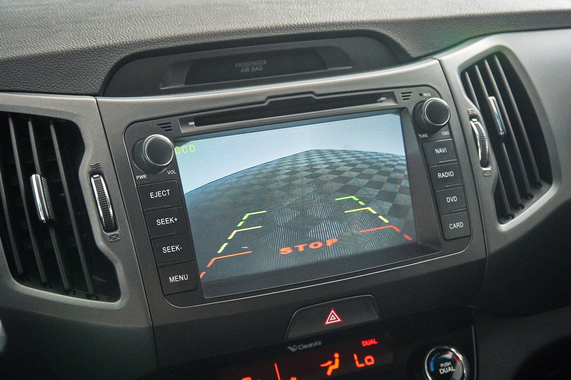 Kia Sportage 2011, оранжевый