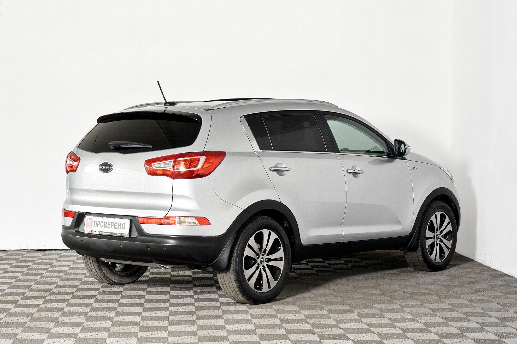 Kia Sportage 2011, серебряный