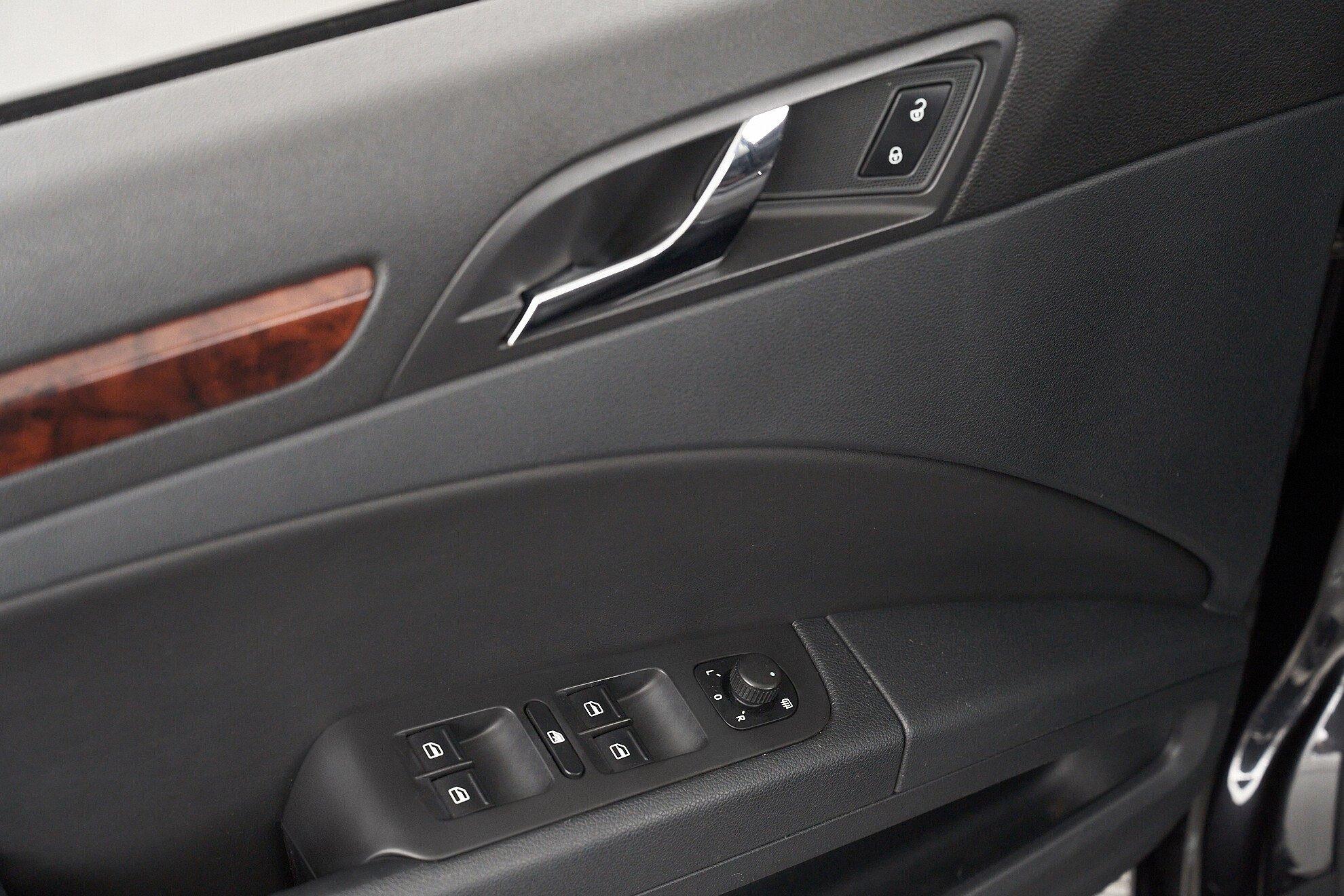 Skoda Superb 2011, черный