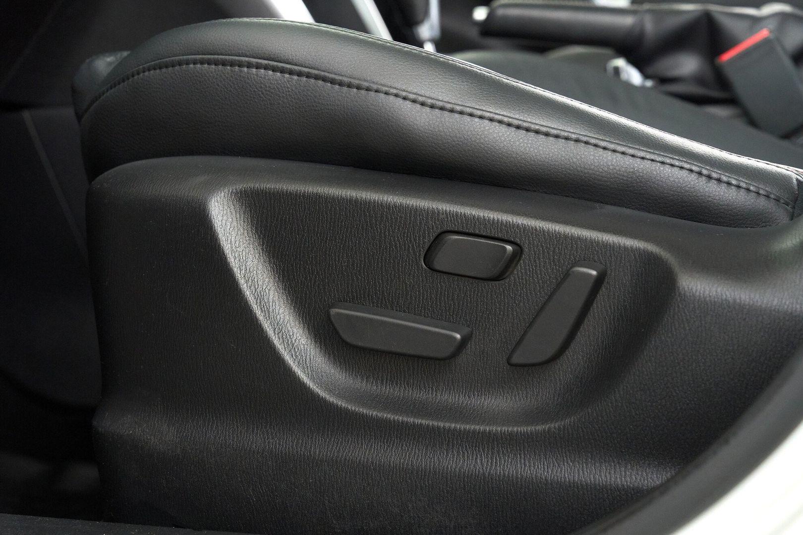 Mazda CX-5 2014, белый