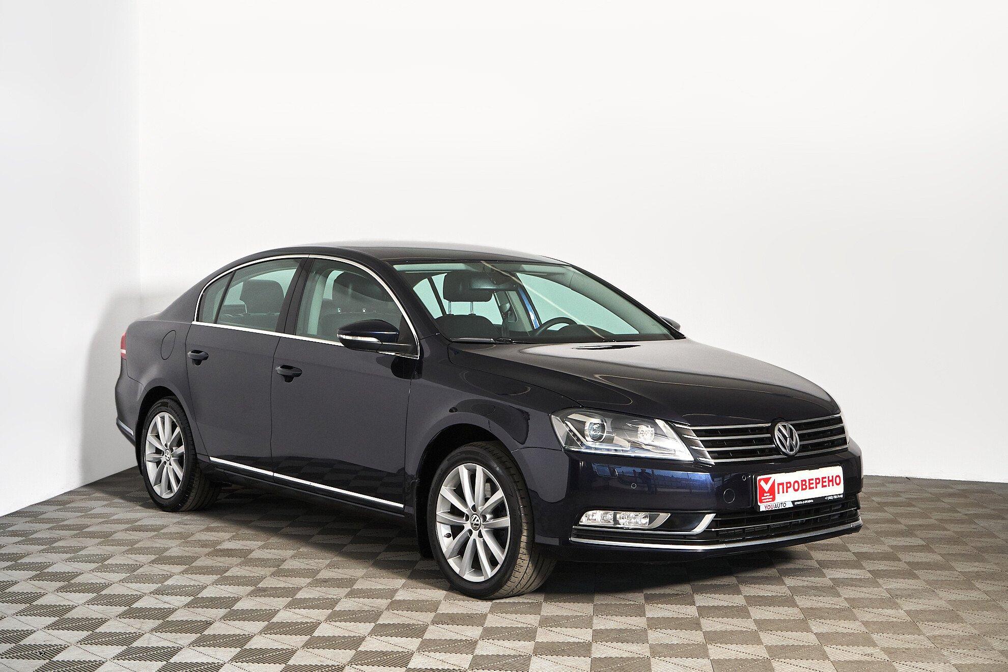 Volkswagen Passat 2012, синий
