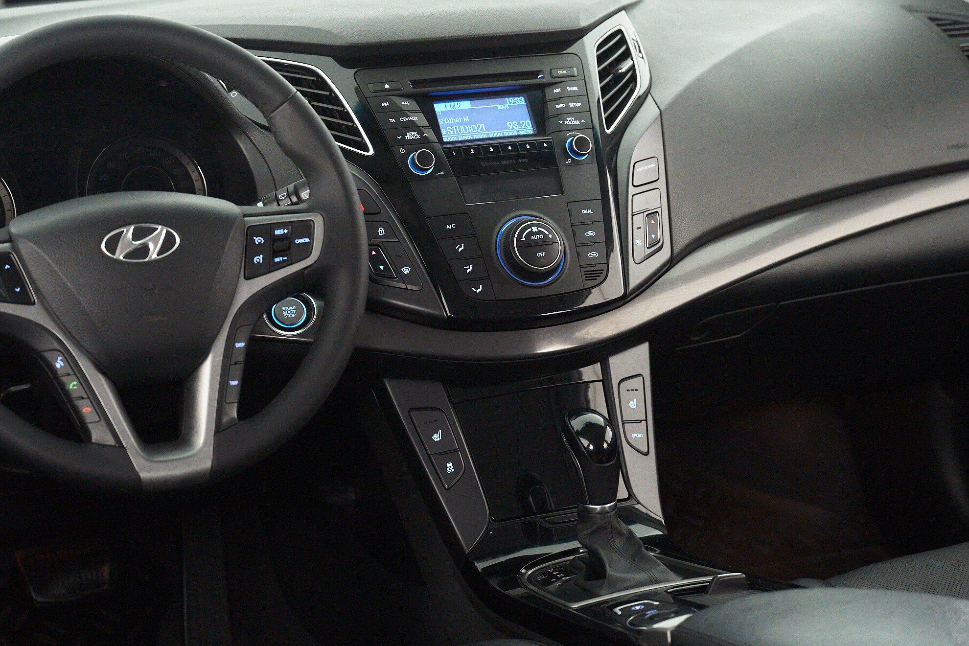 Hyundai i40 2012, серый