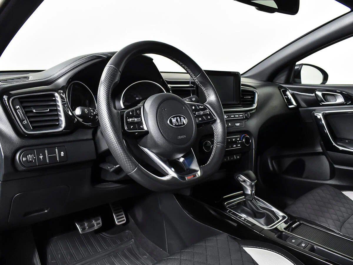 Kia Proceed 2019, серый