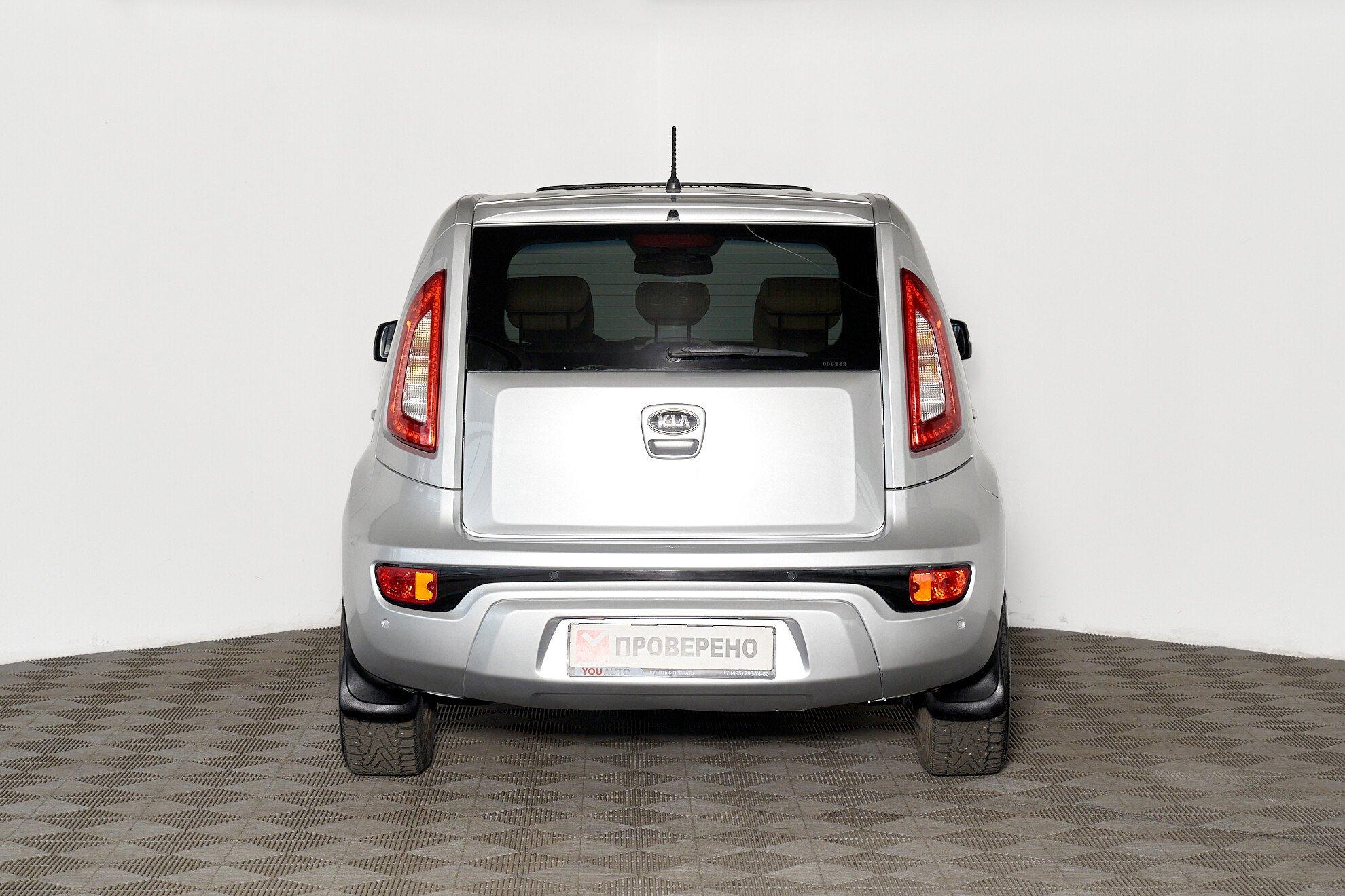 Kia Soul 2012, серебряный