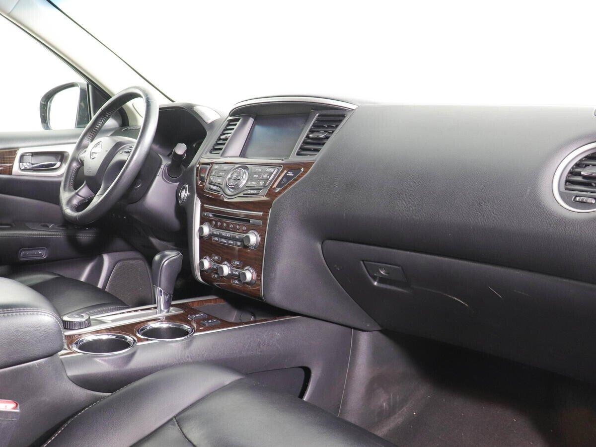 Nissan Pathfinder 2014, серый