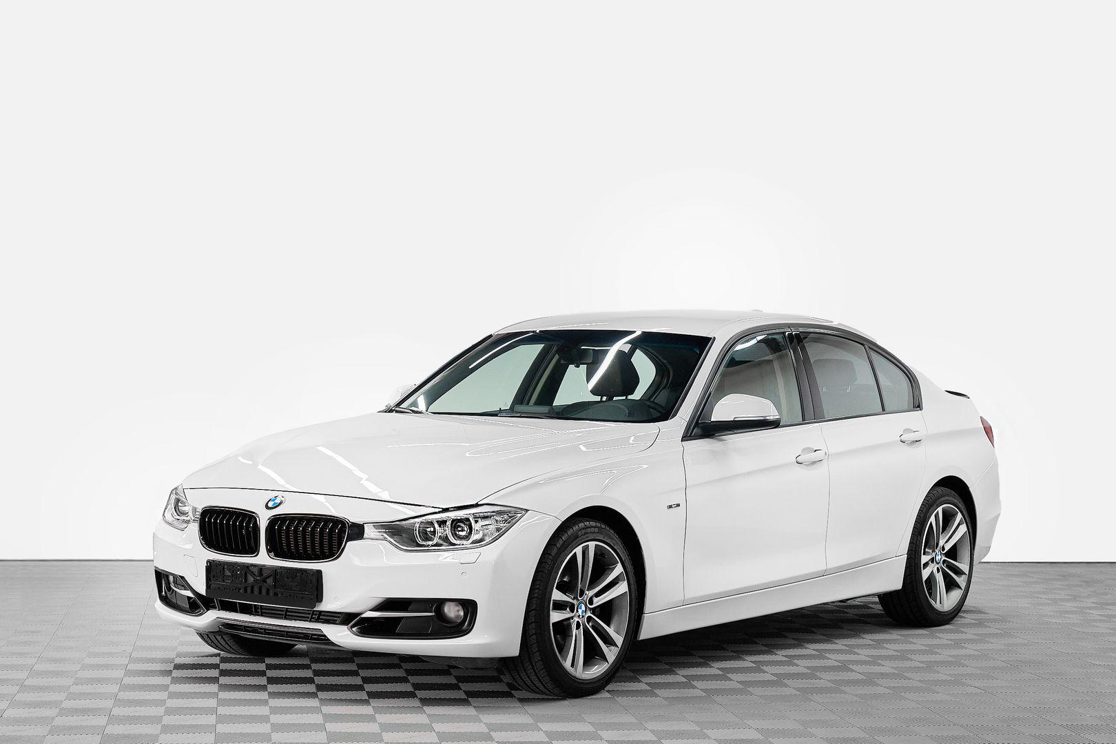 BMW 3 серии 2013, белый