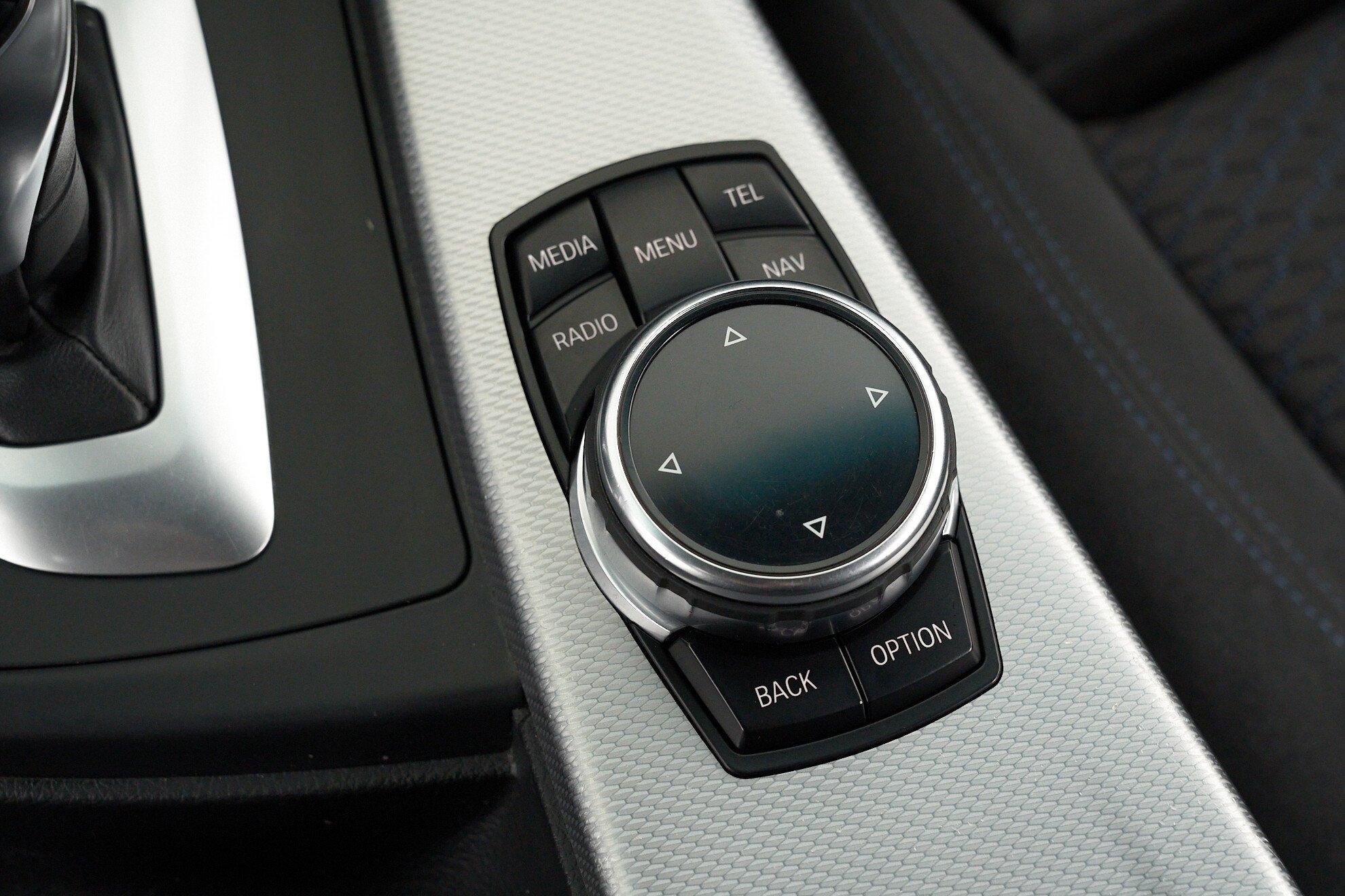 BMW 3 серии 2014, белый