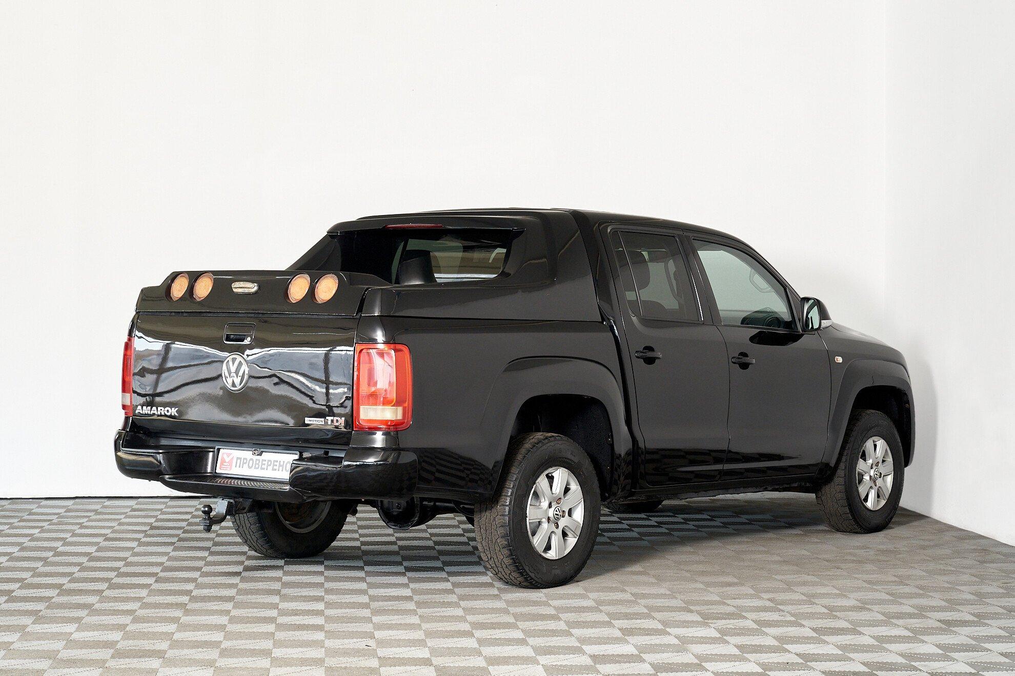 Volkswagen Amarok 2013, черный