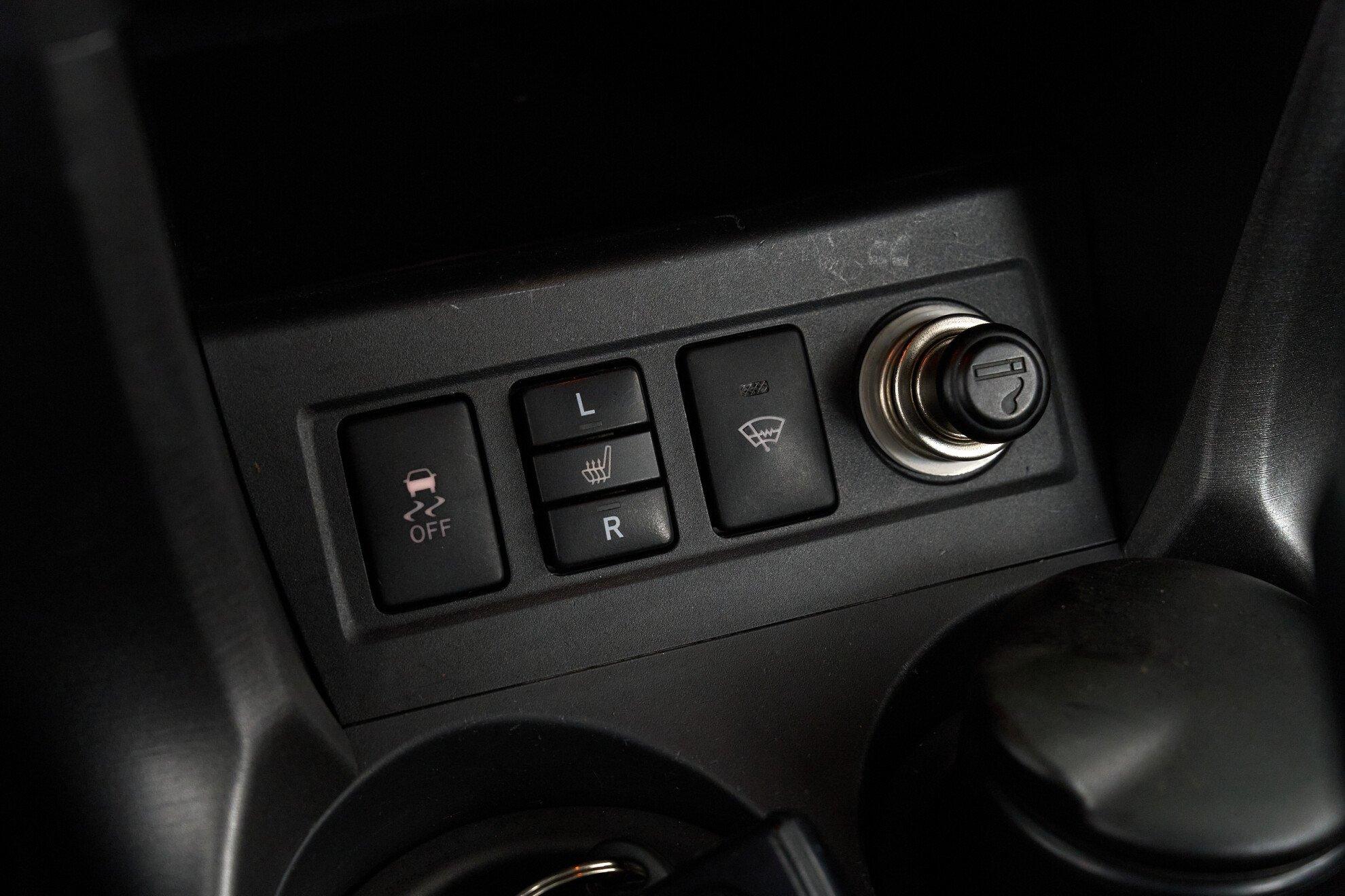 Toyota RAV4 2010, черный