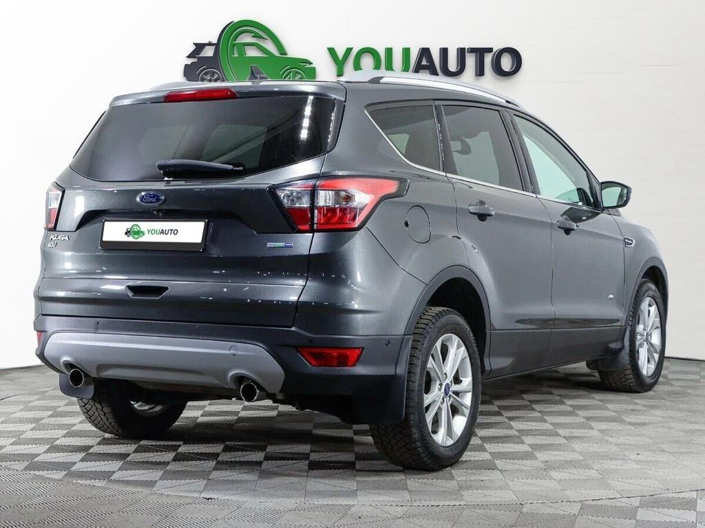 Ford Kuga 2019, серебряный