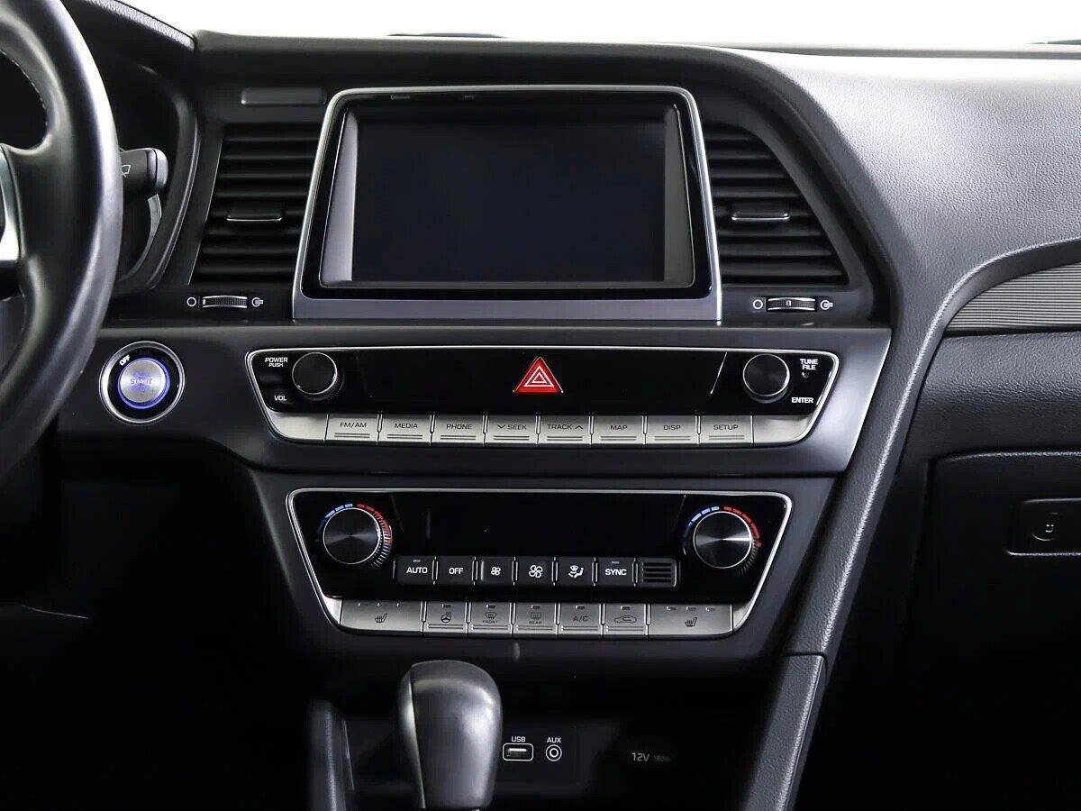 Hyundai Sonata 2019, черный