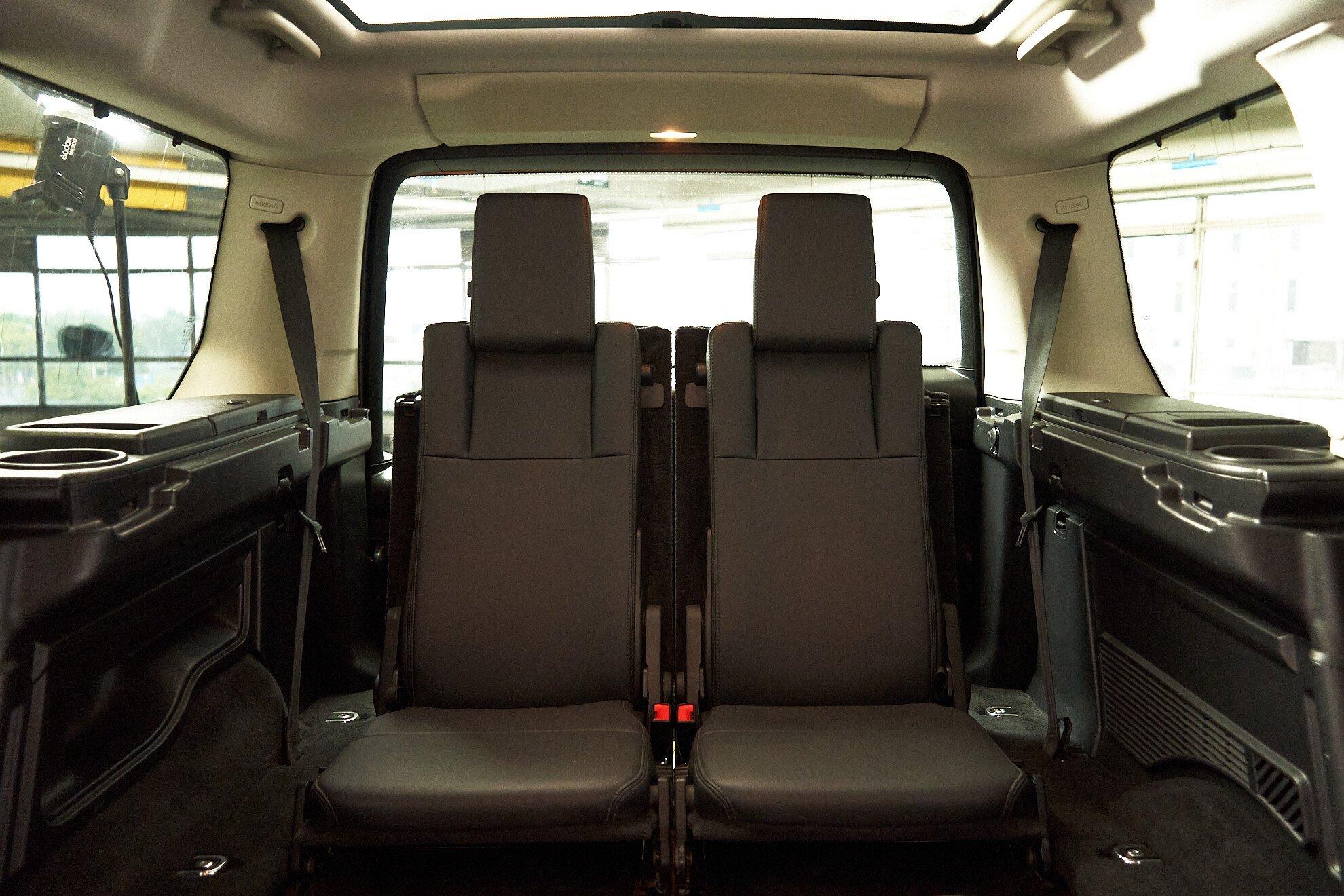 Land Rover Discovery 2013, синий