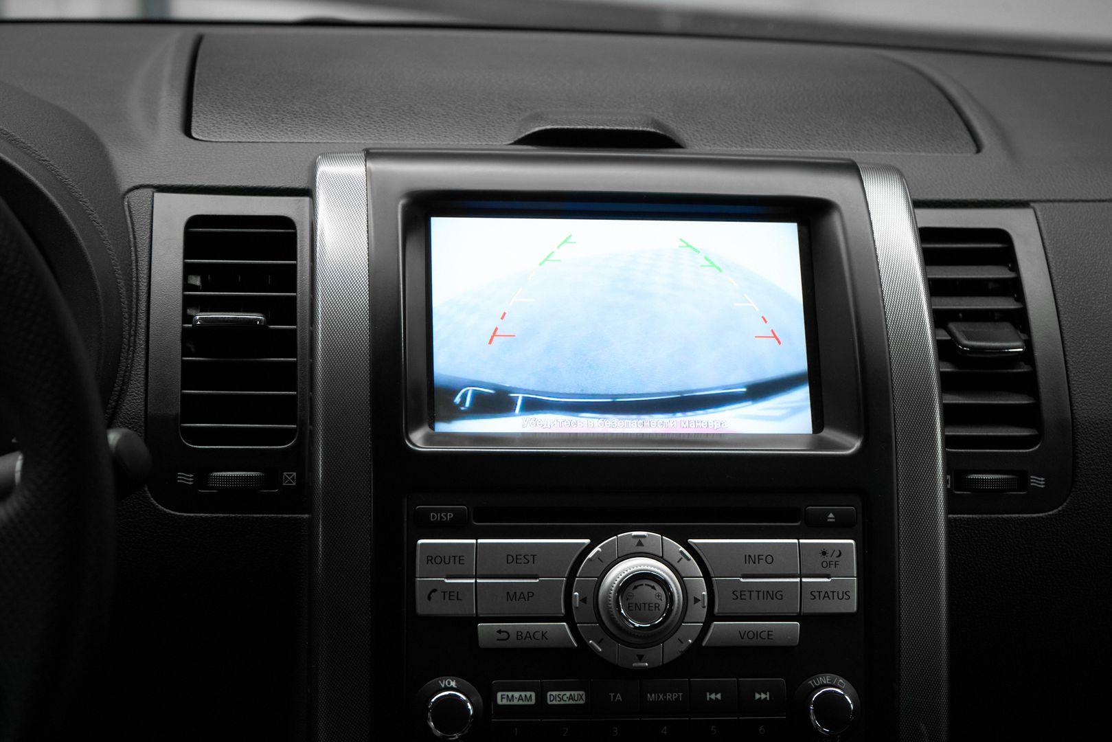 Nissan X-Trail 2010, черный
