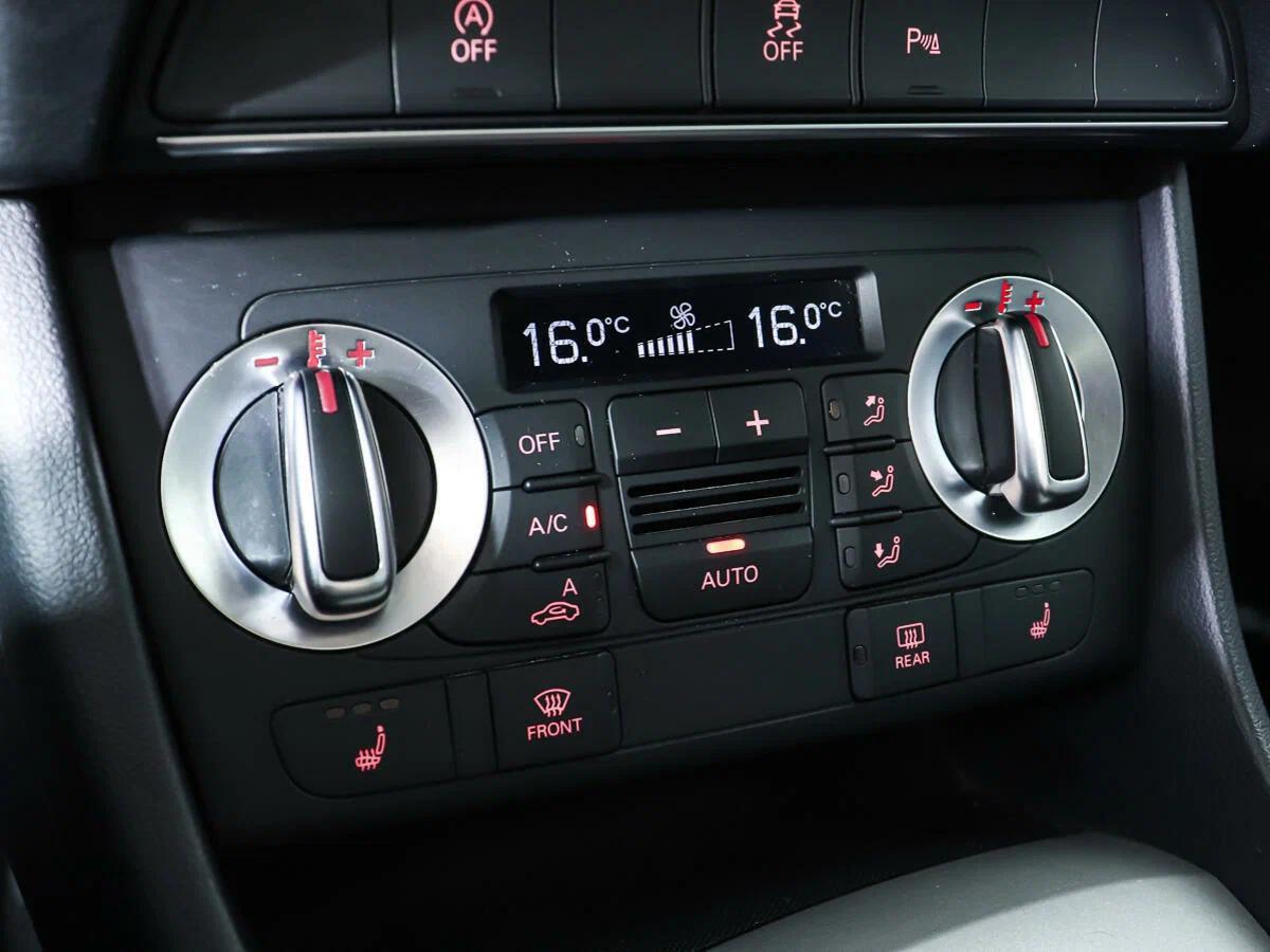 Audi Q3 2014, коричневый