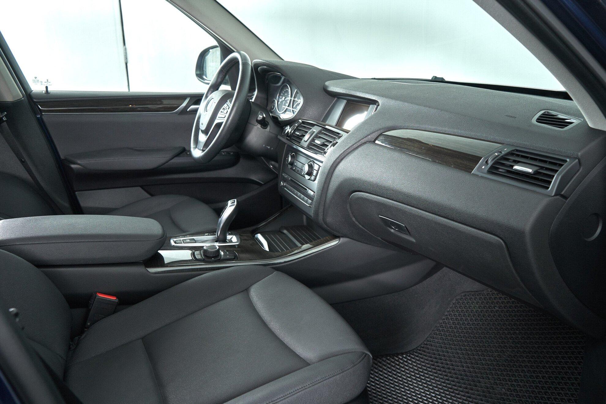 BMW X3 2016, синий