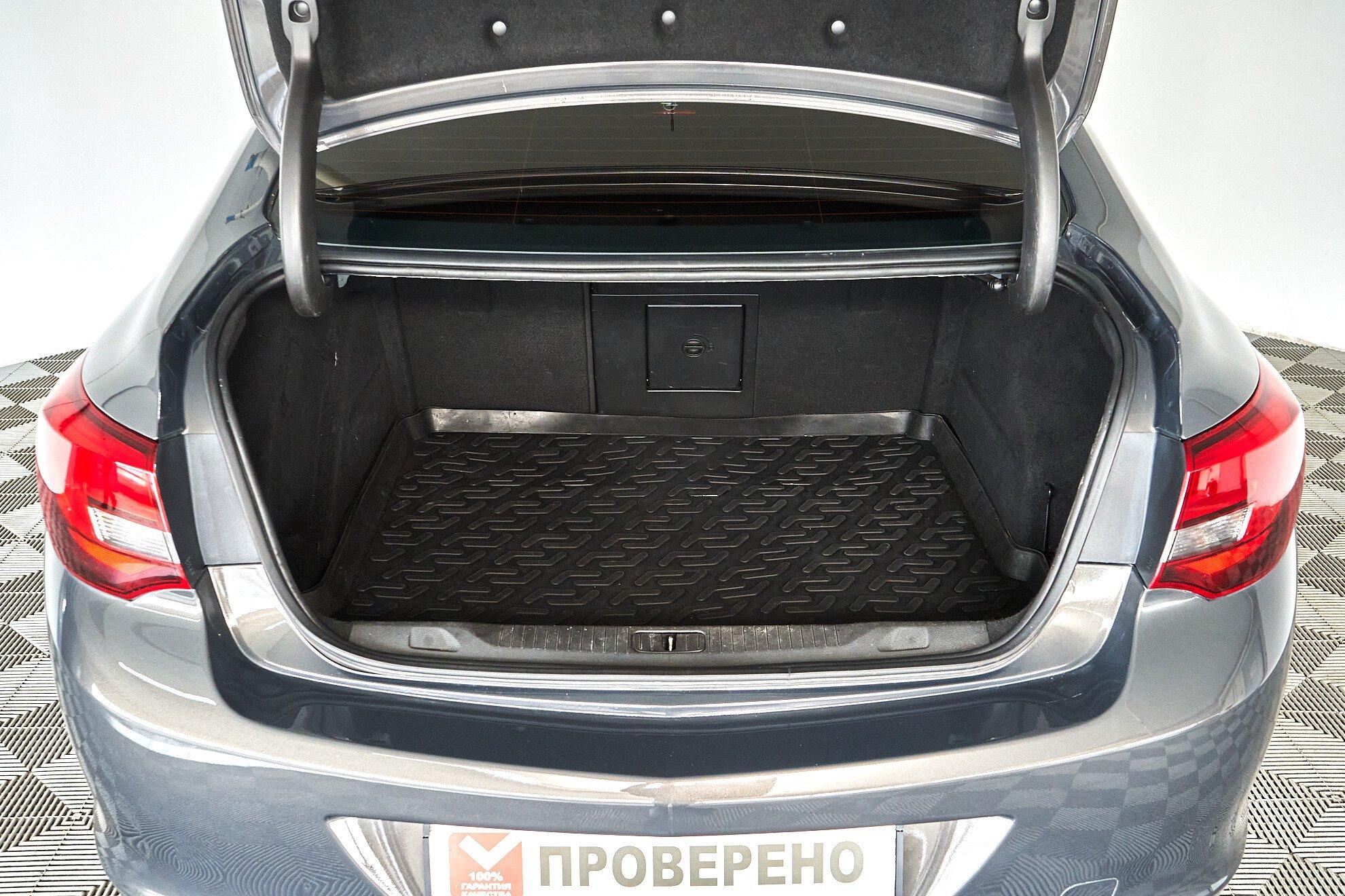 Opel Astra 2015, серый