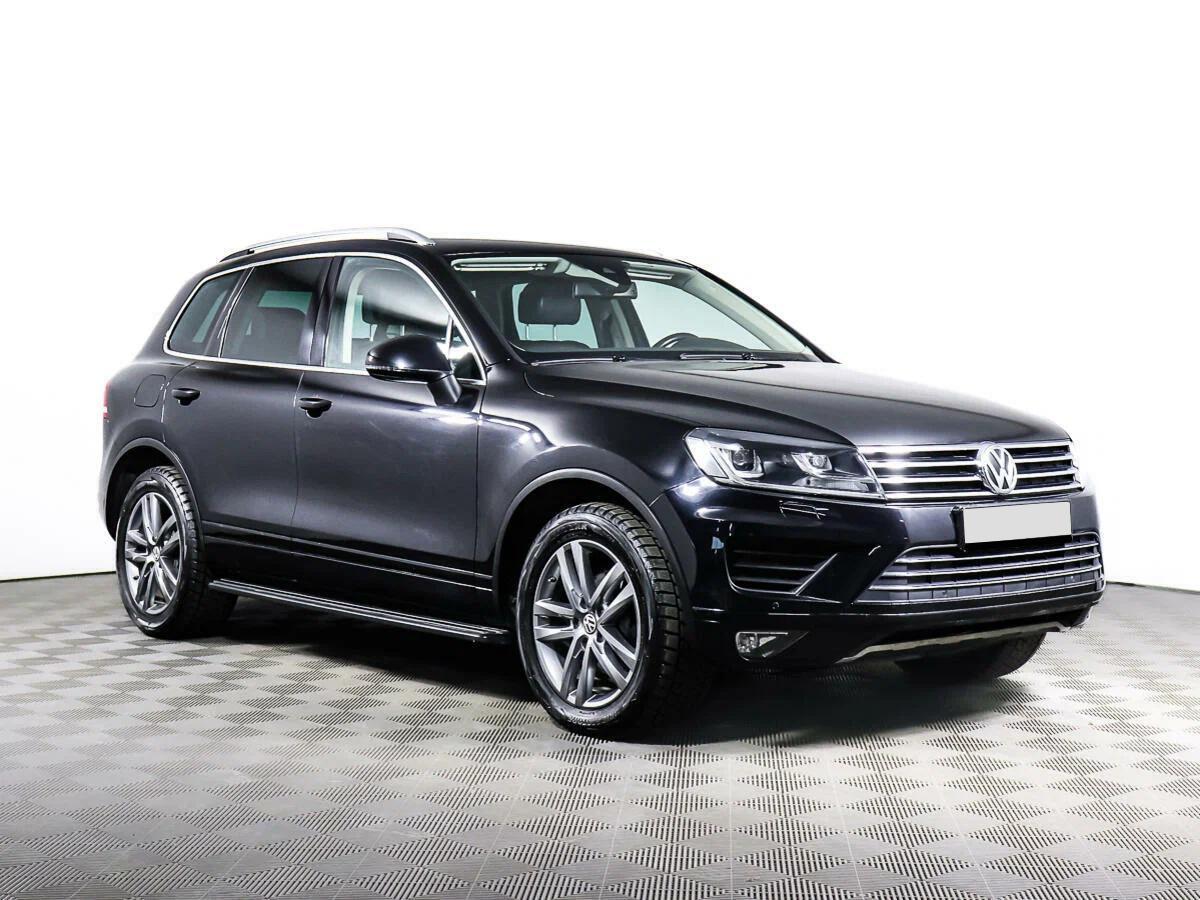 Volkswagen Touareg 2018, черный