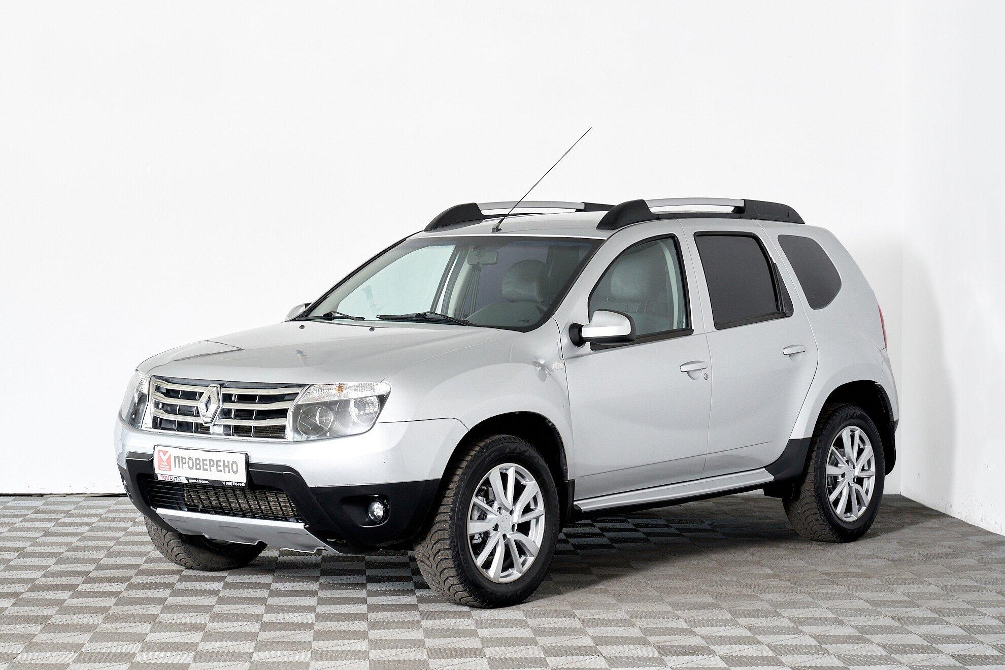 Renault Duster 2015, серый