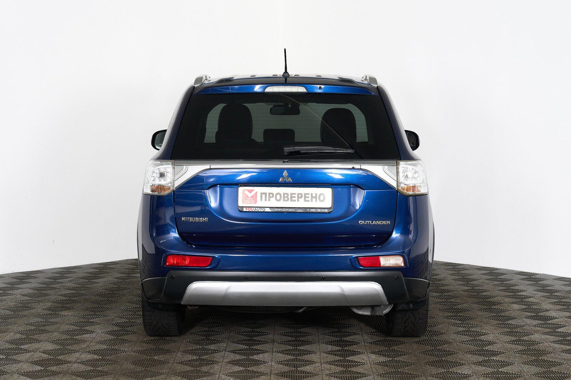 Mitsubishi Outlander 2014, синий