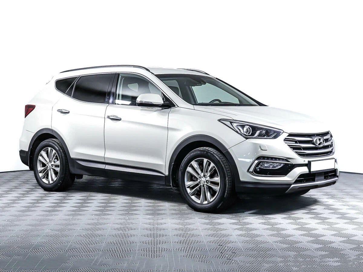 Hyundai Santa Fe 2015, белый