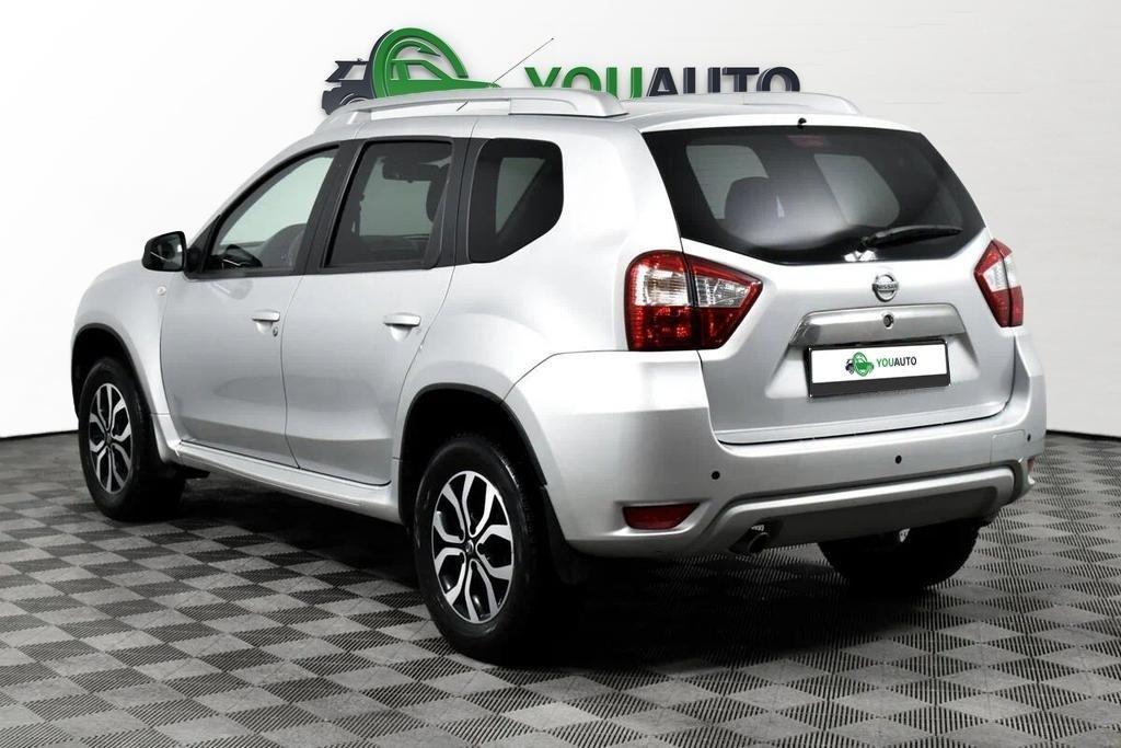 Nissan Terrano 2021, серебряный