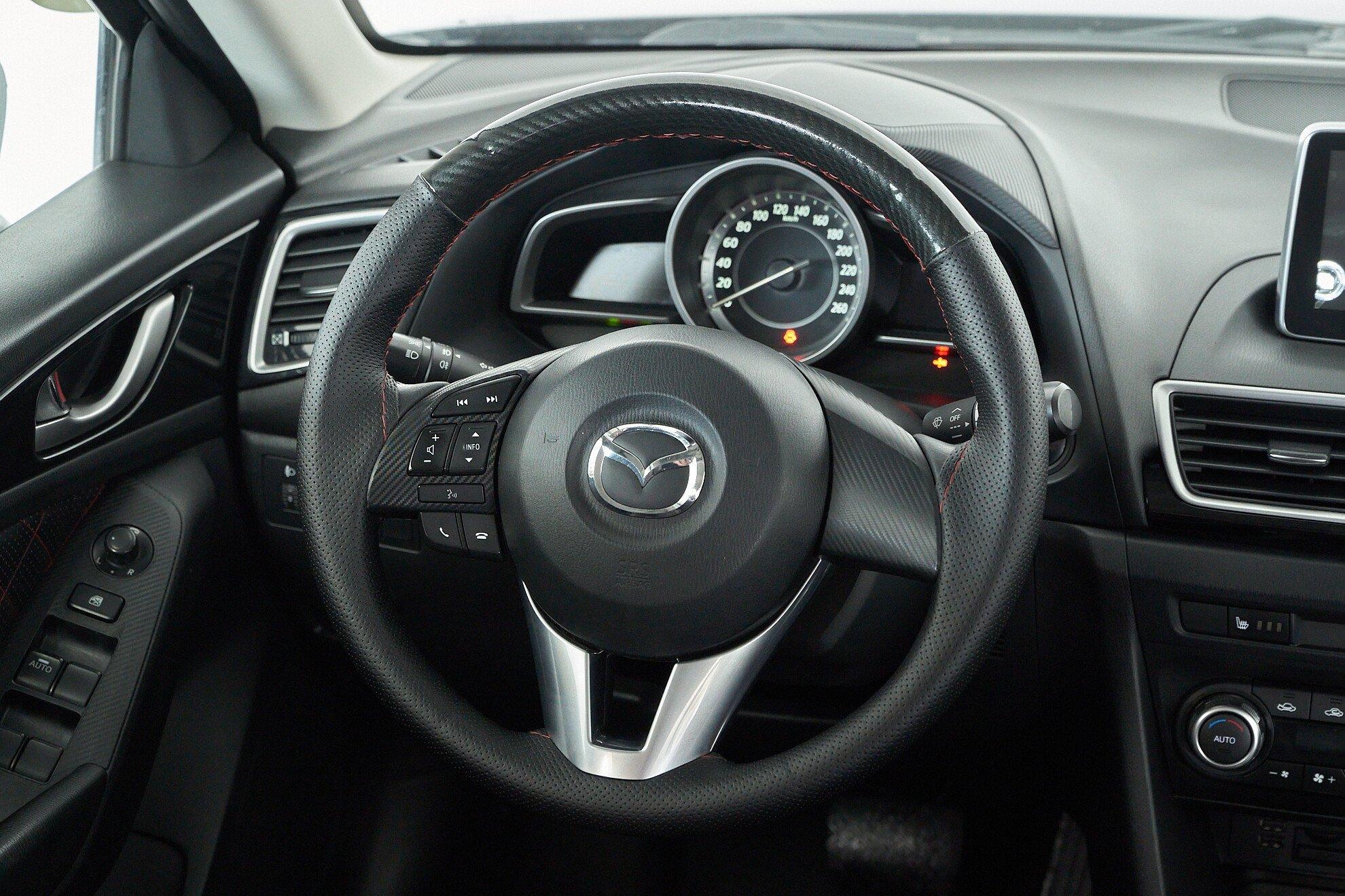 Mazda 3 2014, черный