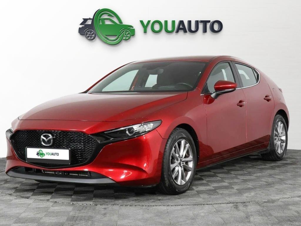 Mazda 3 2019, красный