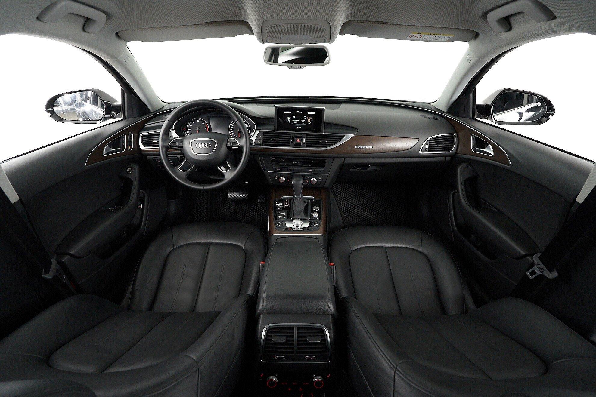Audi A6 2017, черный