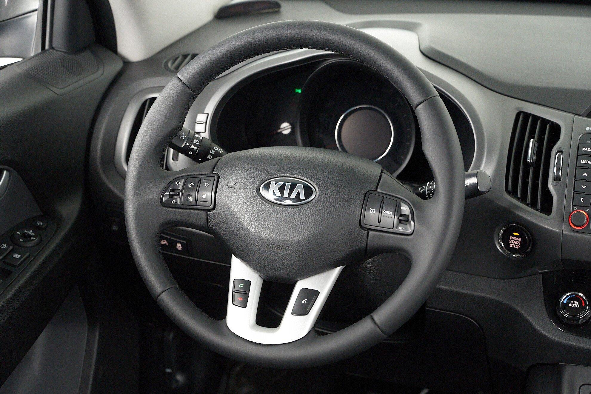 Kia Sportage 2012, серый