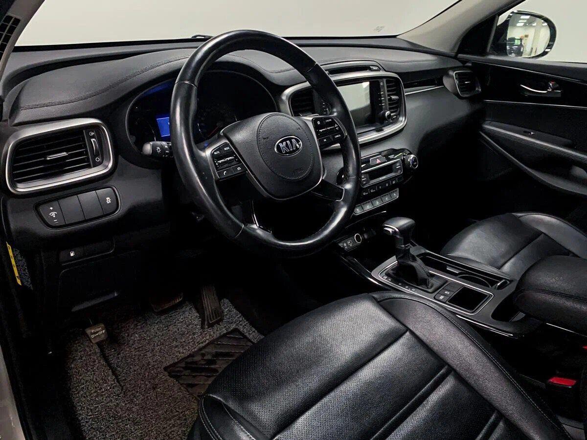 Kia Sorento 2018, белый