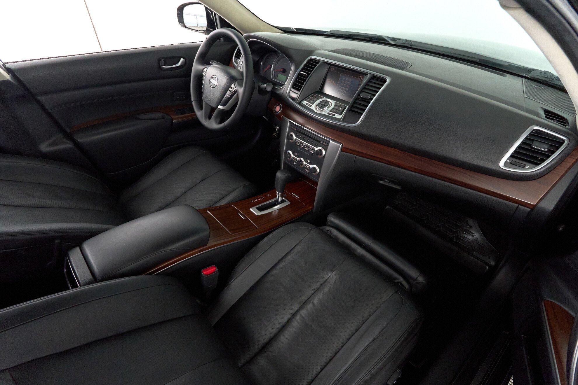 Nissan Teana 2010, синий