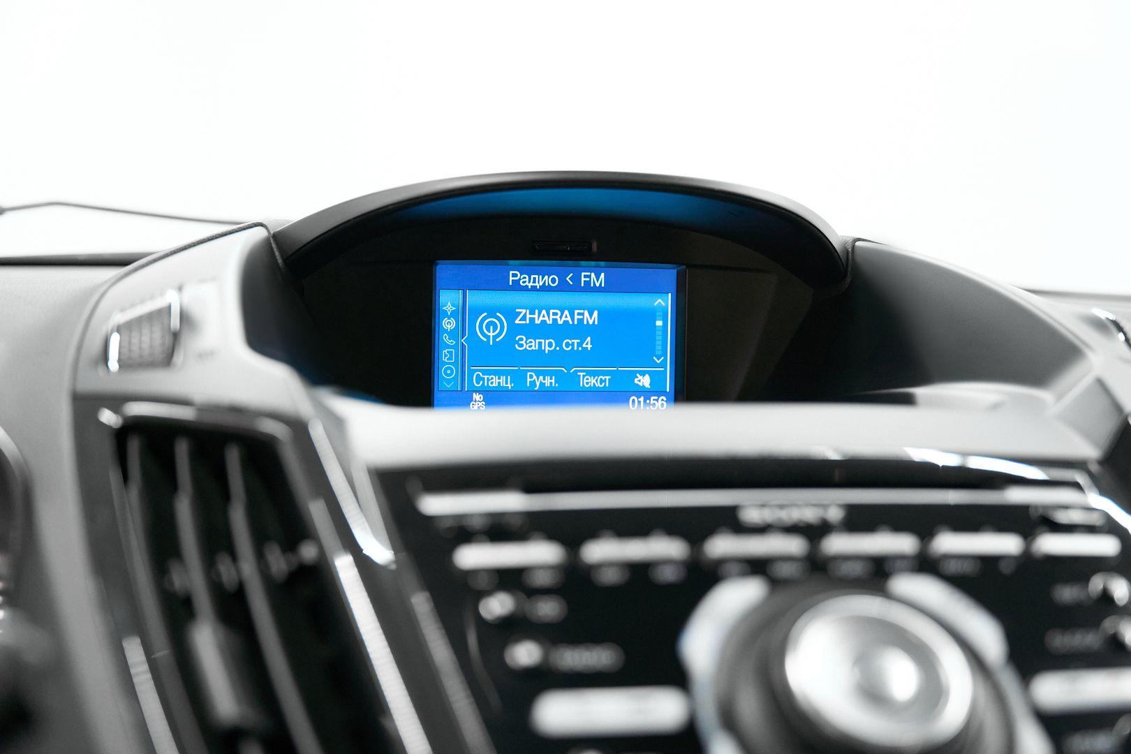 Ford Kuga 2014, черный