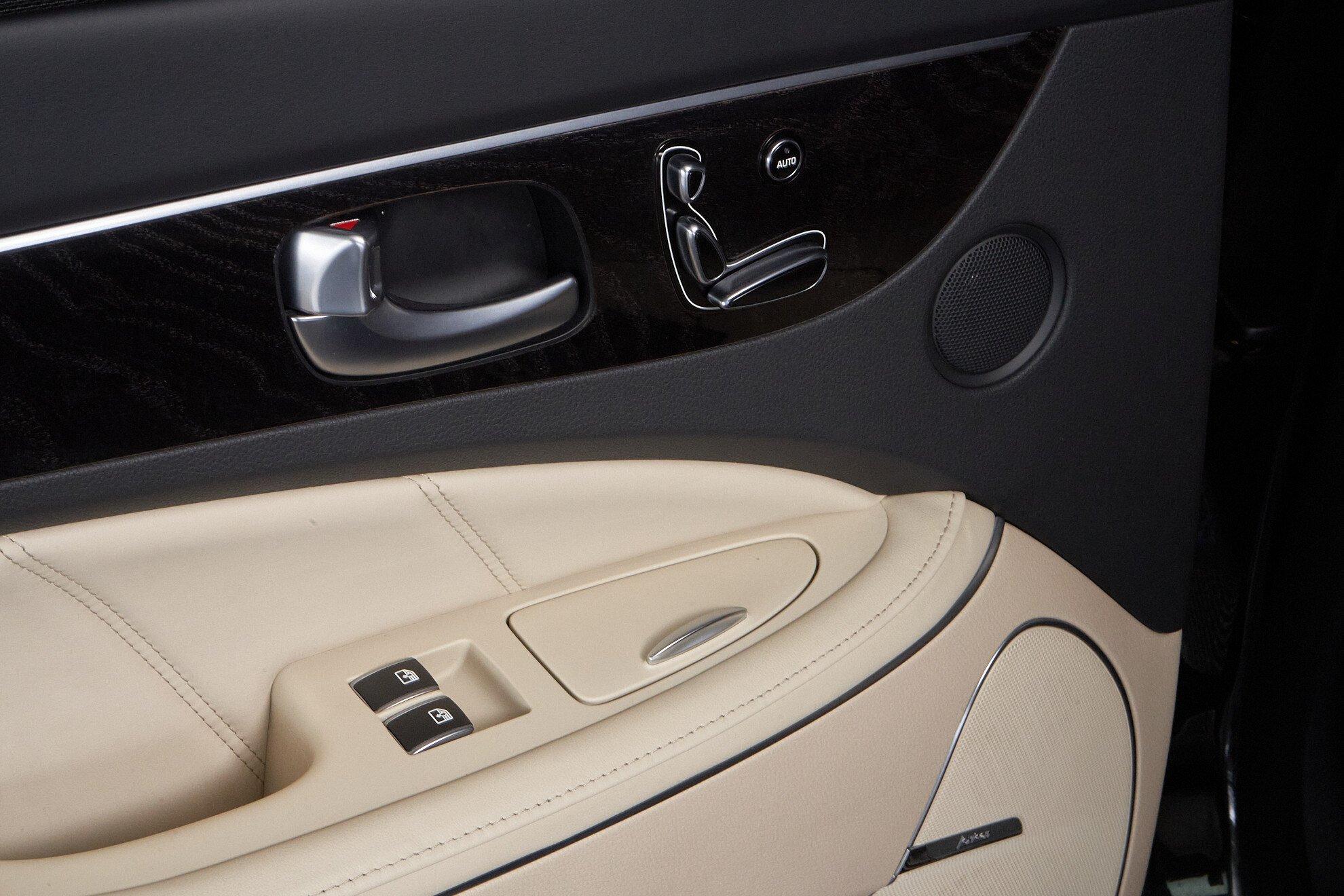 Hyundai Equus 2014, черный