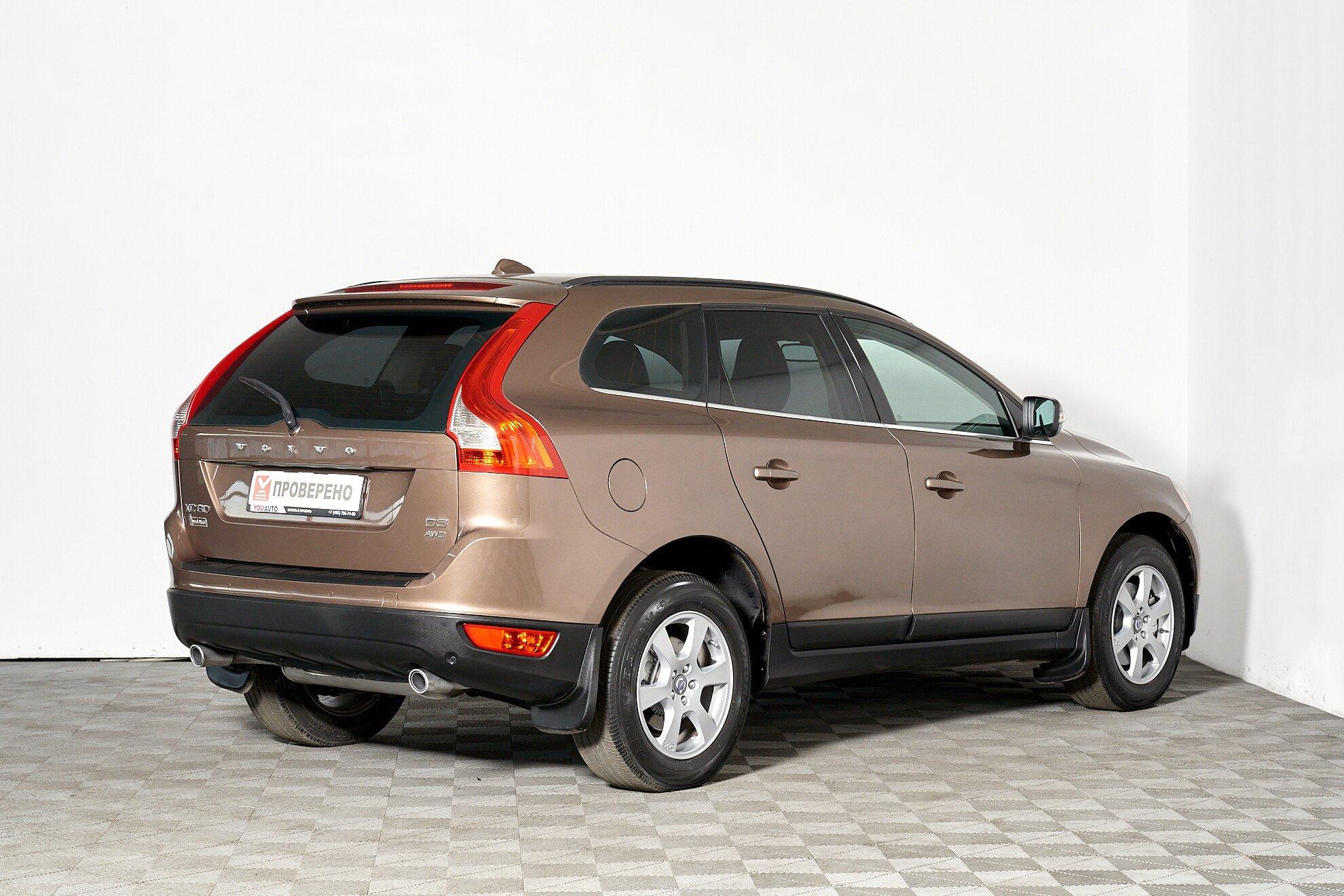 Volvo XC60 2012, коричневый