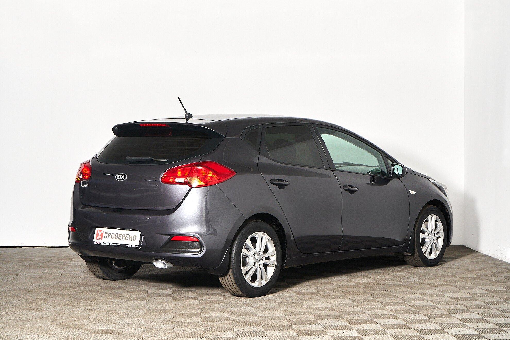 Kia Ceed 2015, серый