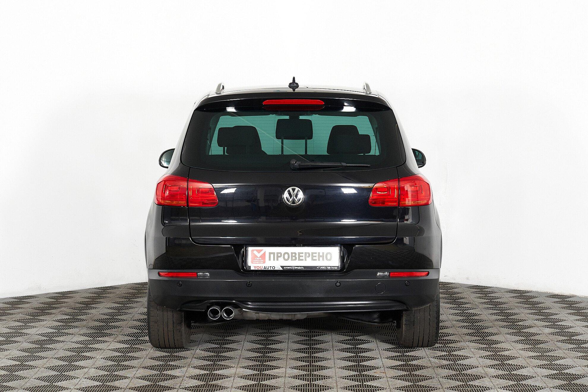 Volkswagen Tiguan 2012, черный