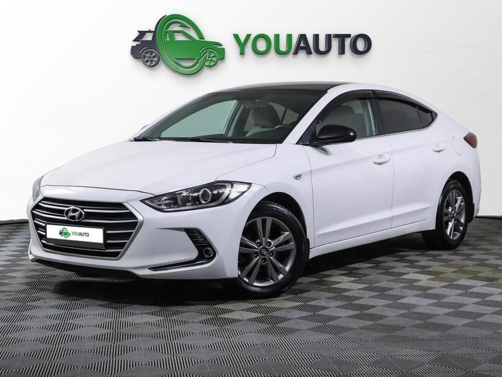 Hyundai Elantra 2018, белый