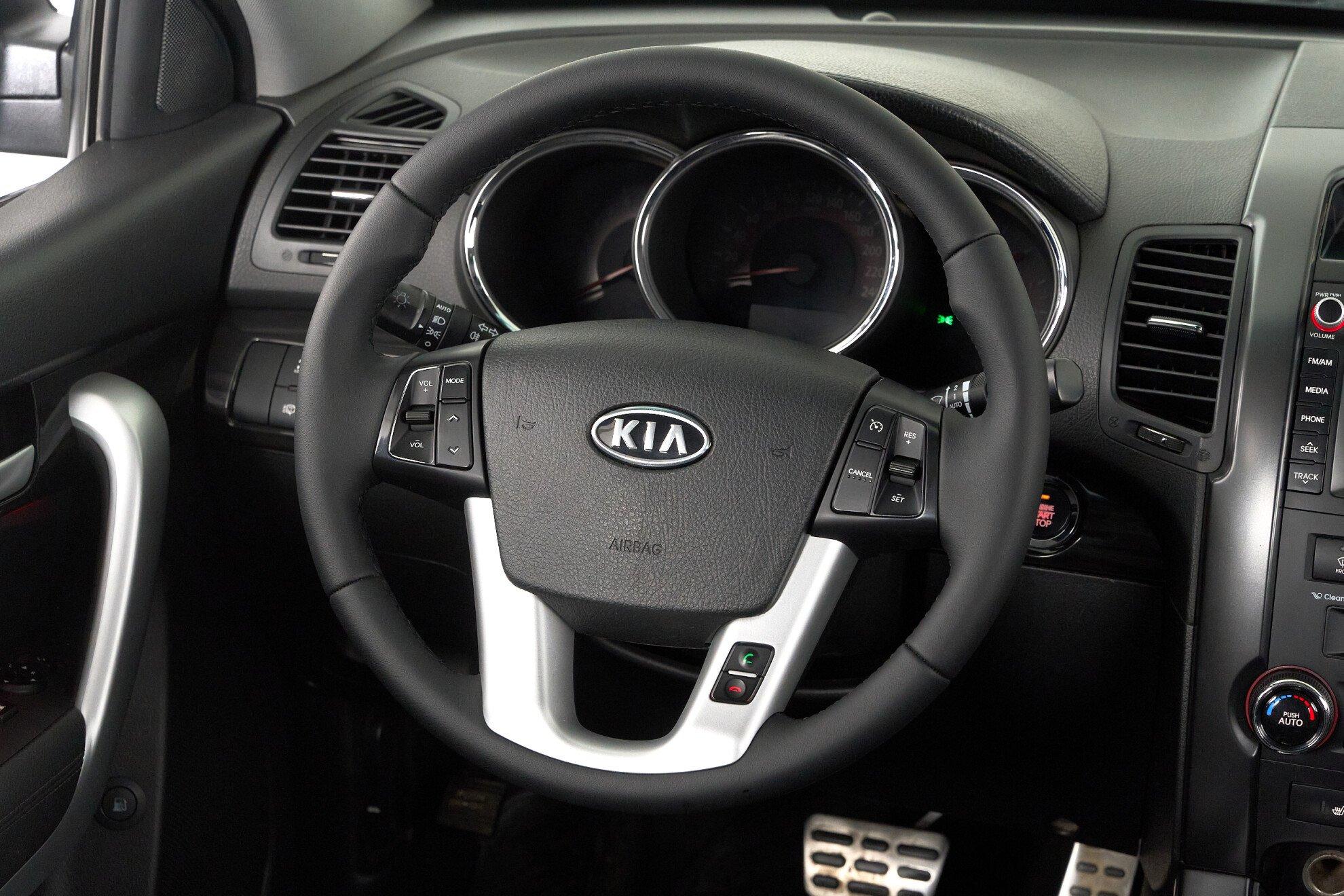 Kia Sorento 2012, коричневый