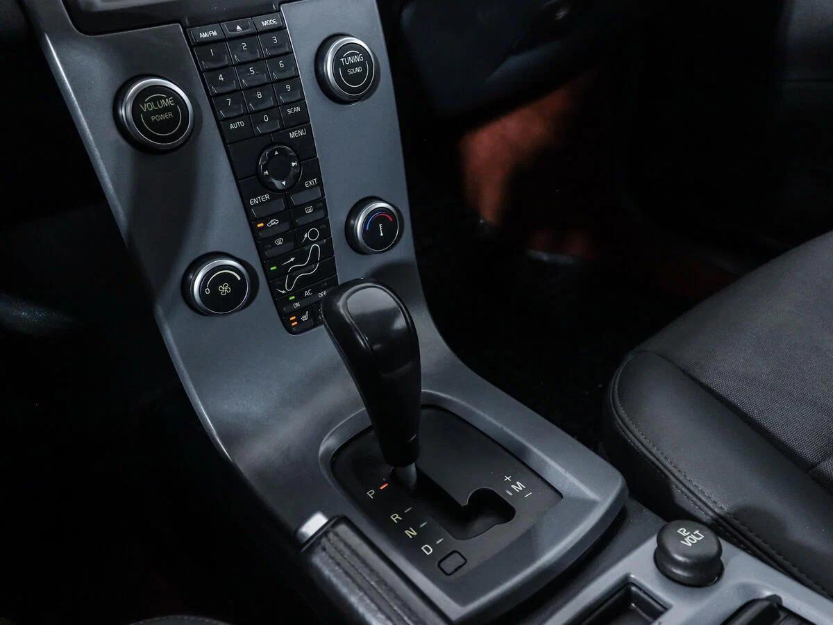 Volvo C30 2012, синий