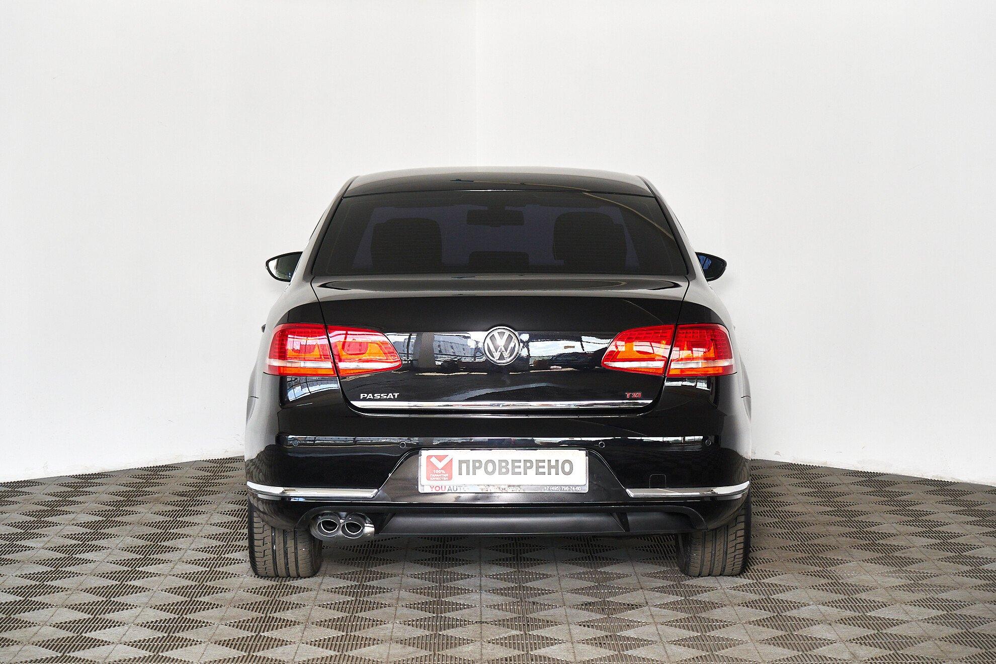 Volkswagen Passat 2012, черный