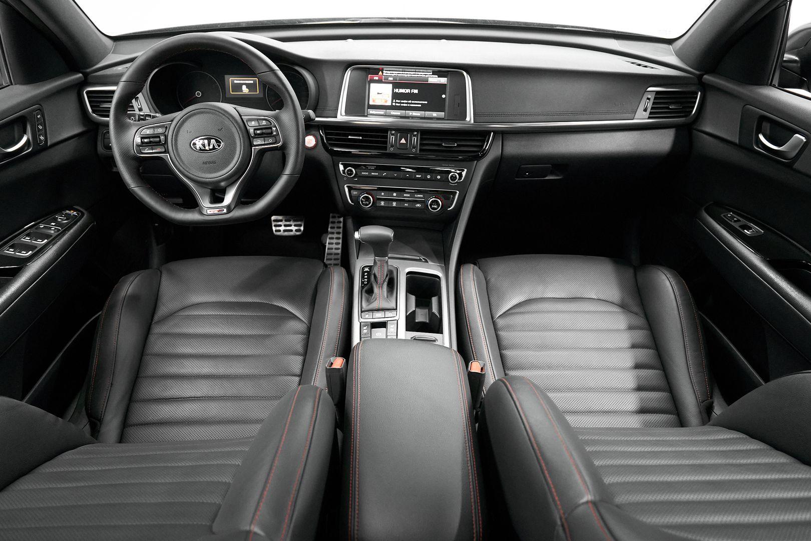 Kia Optima 2017, черный