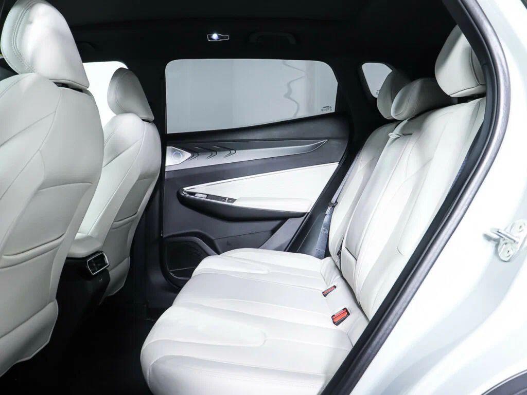 Geely Boyue Cool 2024, серый